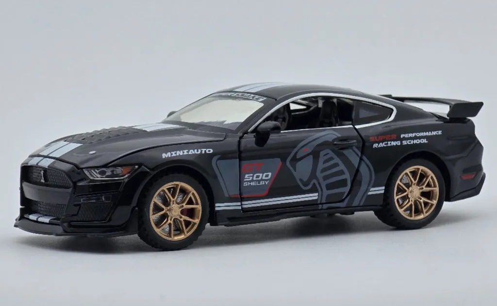 Die Cast Mustang 1.36